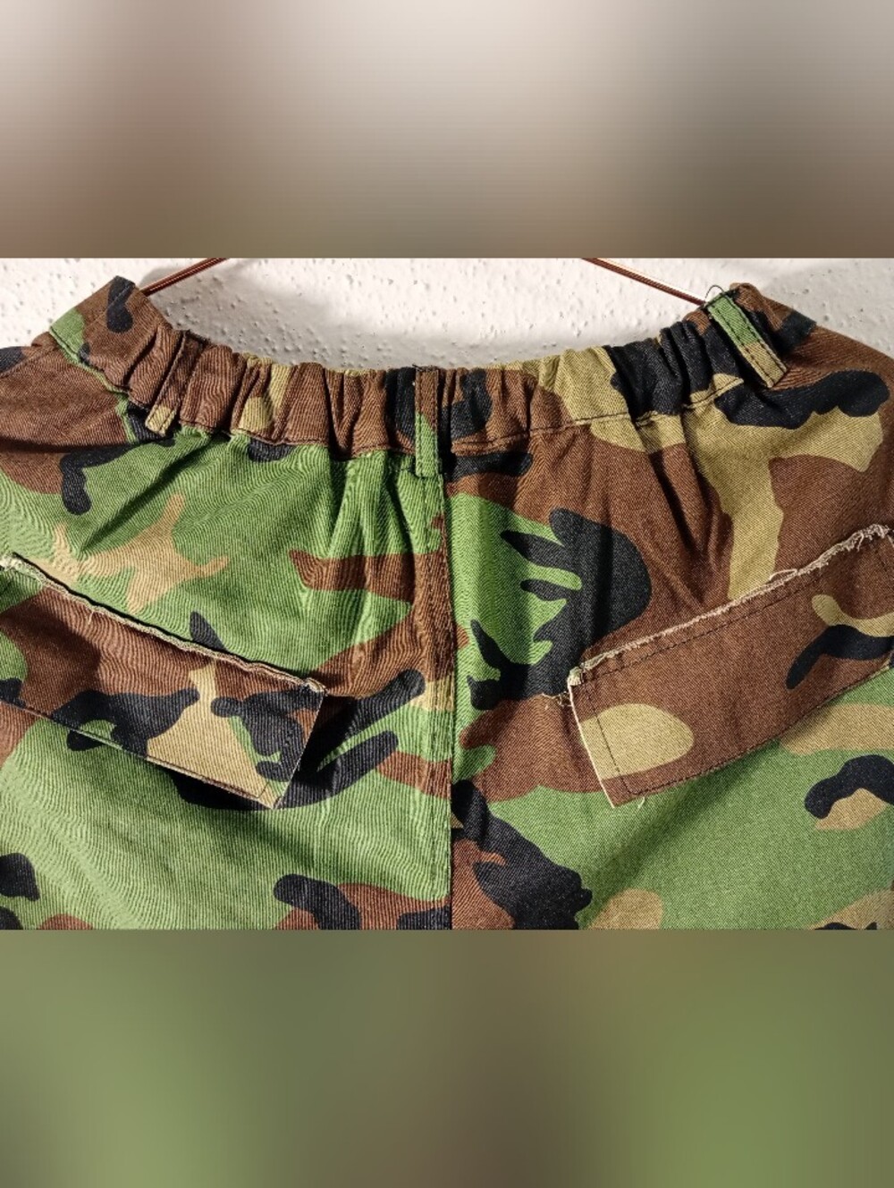 Medium Bulk Bundle Overalls, Bell Bottoms & Distressed Camo Shorts sz M - Picture 7 of 15
